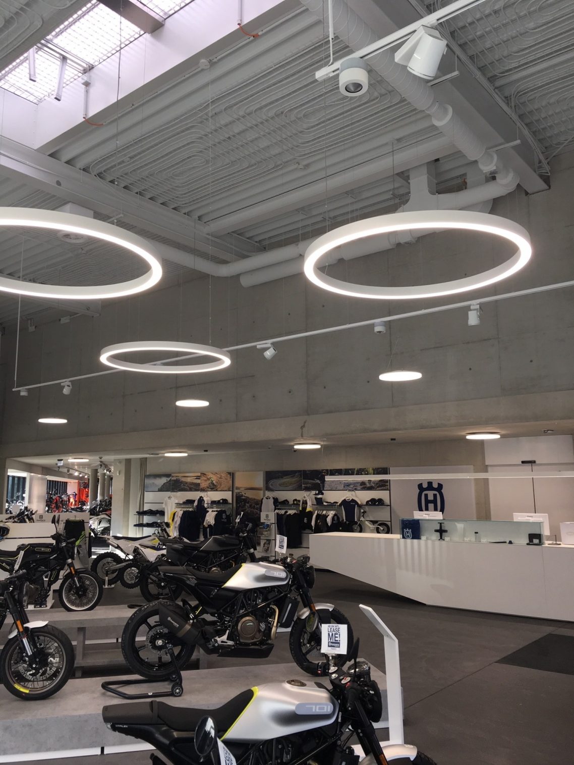 Stromschienenlautsprecher Retail